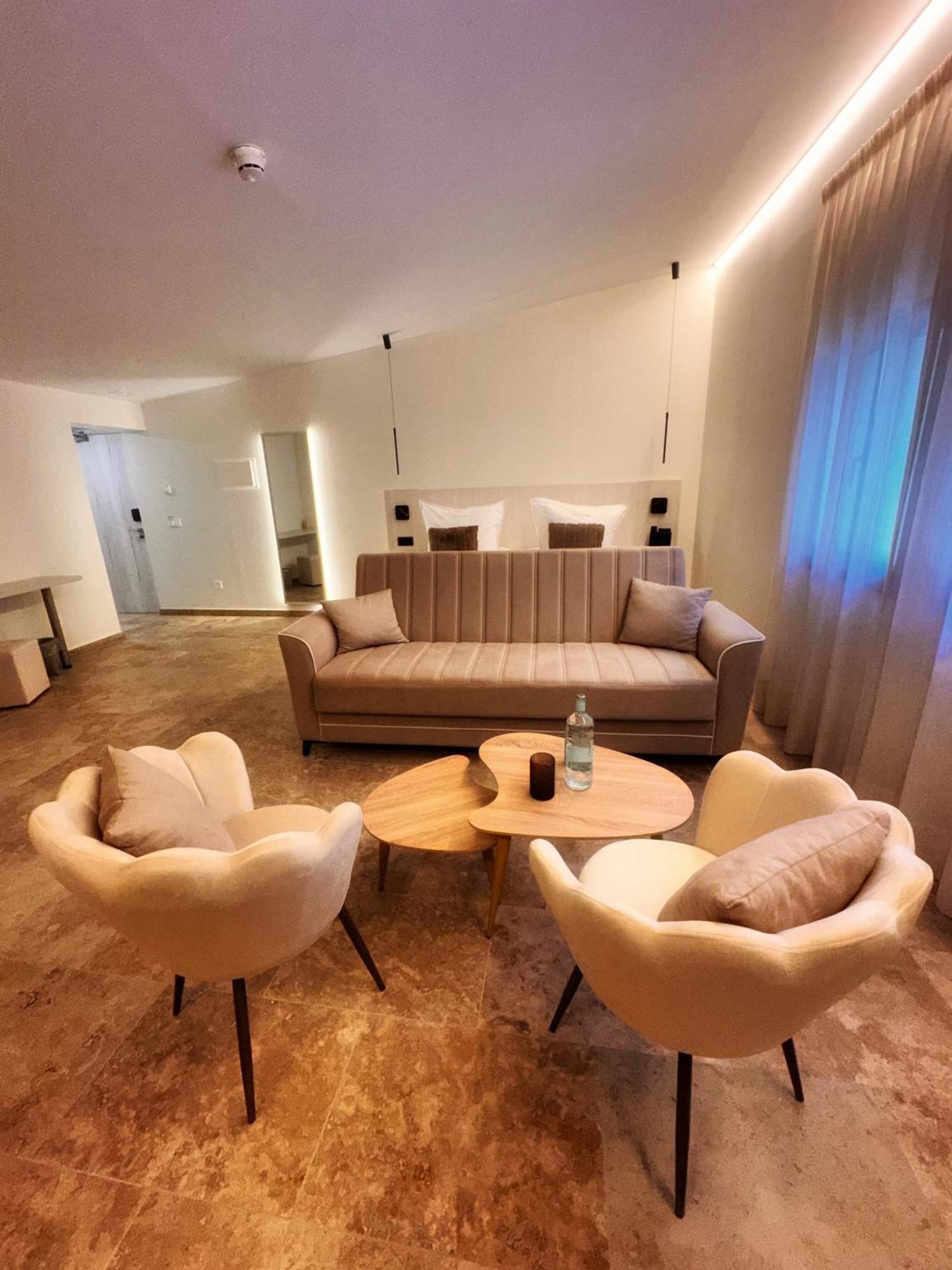 Boutique Hotel Comtal Empuries Roses Eksteriør bilde